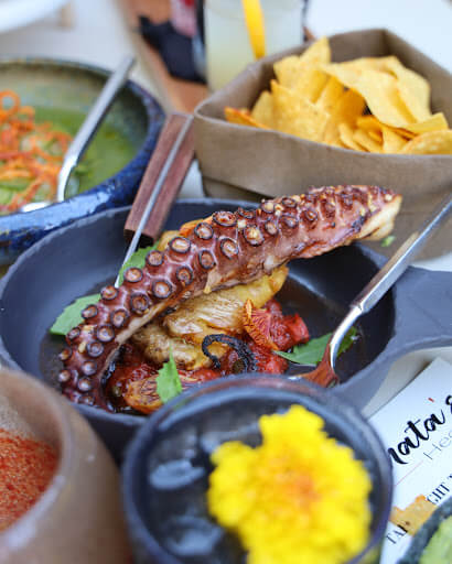 Summer at the Arizona Biltmore, Summer Magic at Arizona Biltmore: Dive-In Movies, Glow Parties, Kids&rsquo; Night Out Saturdays & More